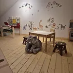 Nyaraló Gemuetliches Mit Sauna An Der Nordsee Sehestedt